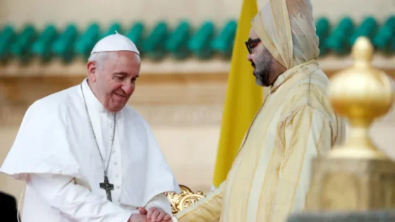 جلالة الملك محمد السادس ينعى قداسة البابا فرانسوا الأول البابا ويستحضر زيارته للمغرب