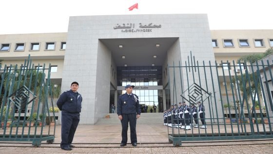 تعليق قانوني على قرار محكمة النقض بشأن مناقشة ملف جنحي رغم غياب دفاع المتهم