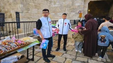 توزيع الألعاب وكعك العيد والهدايا تفرح الأطفال بفلسطين بمبادرة من المغرب