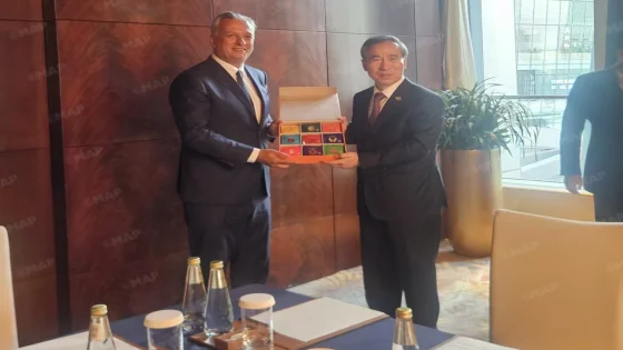 الوزير كريم زيدان يسلط الضوء ببكين الصينية على فرص الاستثمار بالمغرب