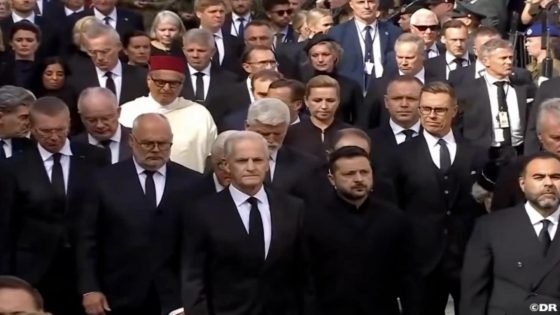 رئيس الحكومة عزيز أخنوش يمثل الملك محمد السادس في جنازة هارالد ملك النرويج