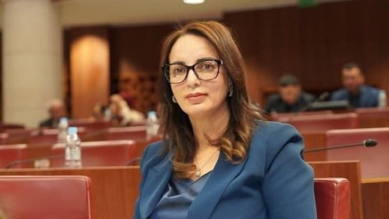 الإستقلال يكرم النائبة البرلمانية مديحة خيير بعد تصدرها أصوات المرشحات بالدوائر المحلية